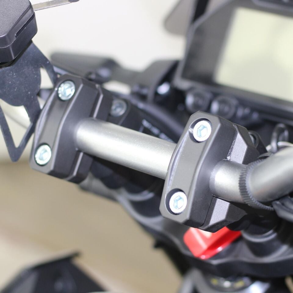 GP Kompozit Yamaha MT-25 2017-2026 Uyumlu Gidon Yükseltme 22mm Siyah