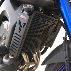 GP Kompozit Yamaha MT-09 2013-2016 Uyumlu Korumalı Radyatör Koruma Siyah