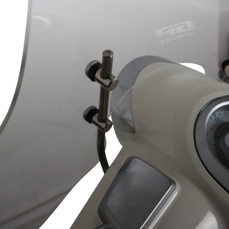 GP Kompozit Peugeot Django 2015-2024 Uyumlu Ön Cam Füme 43 cm