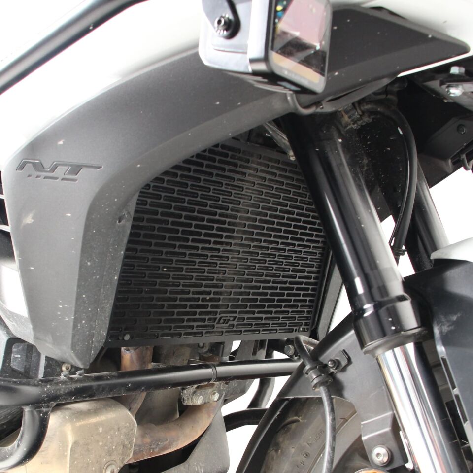 GP Kompozit Honda NT 1100 2022-2025 Uyumlu Radyatör Koruma Siyah
