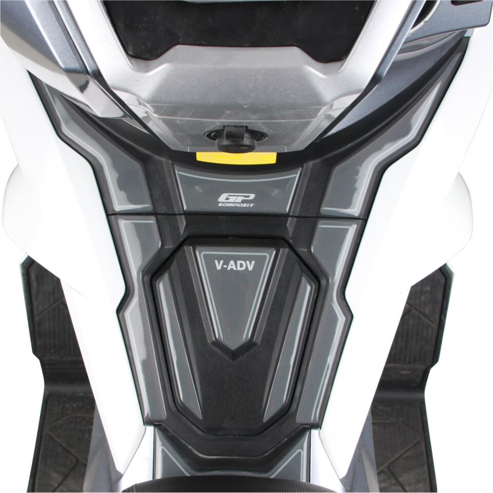 GP Kompozit RKS Freccia 150 2022-2025 Uyumlu Tank Pad Siyah