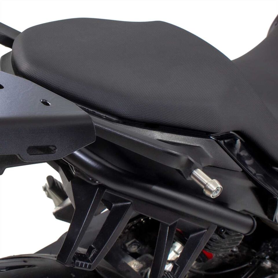 GP Kompozit BMW F 900 XR 2020-2023 Uyumlu Çanta Demiri Siyah