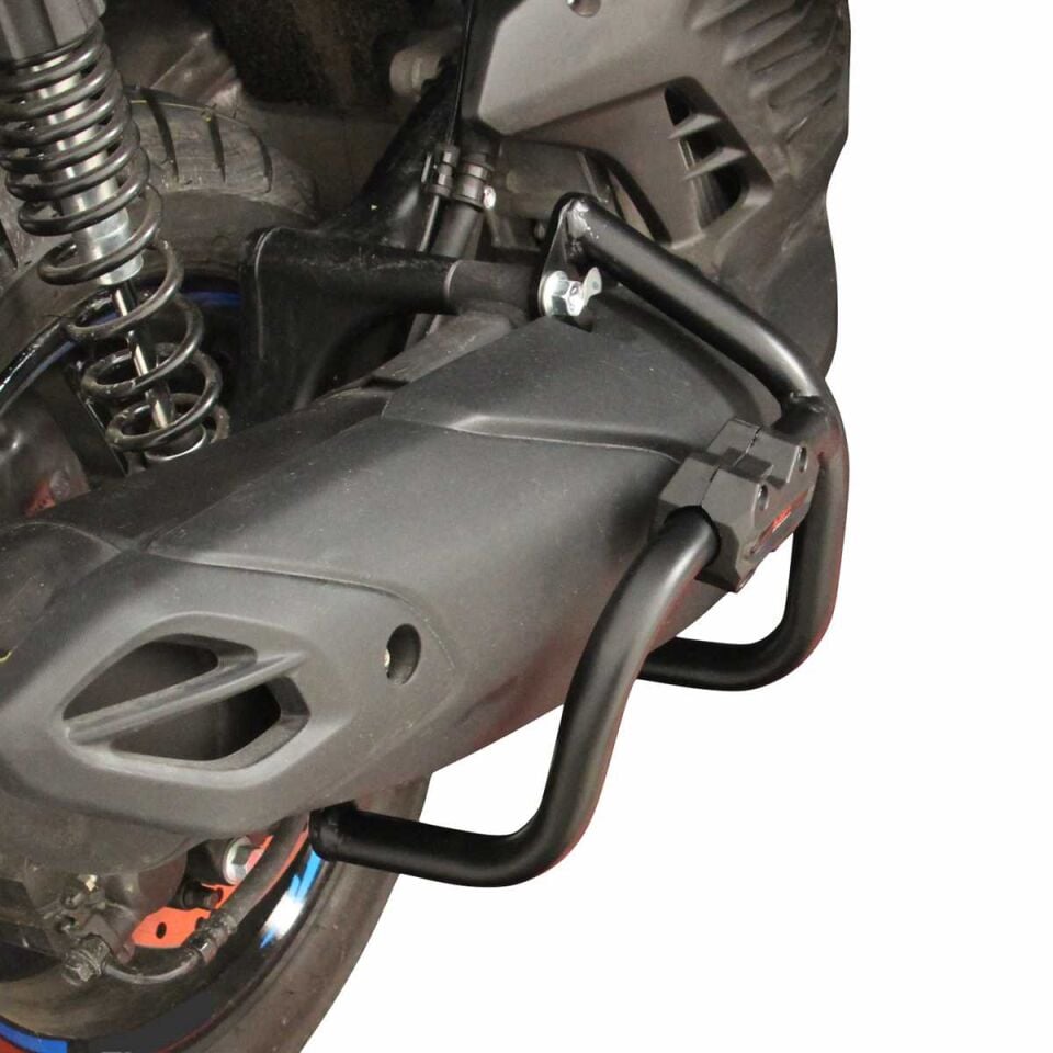 GP Kompozit Yamaha NMAX 125 / 155 2021-2025 Uyumlu Egzoz Koruma Demiri Siyah