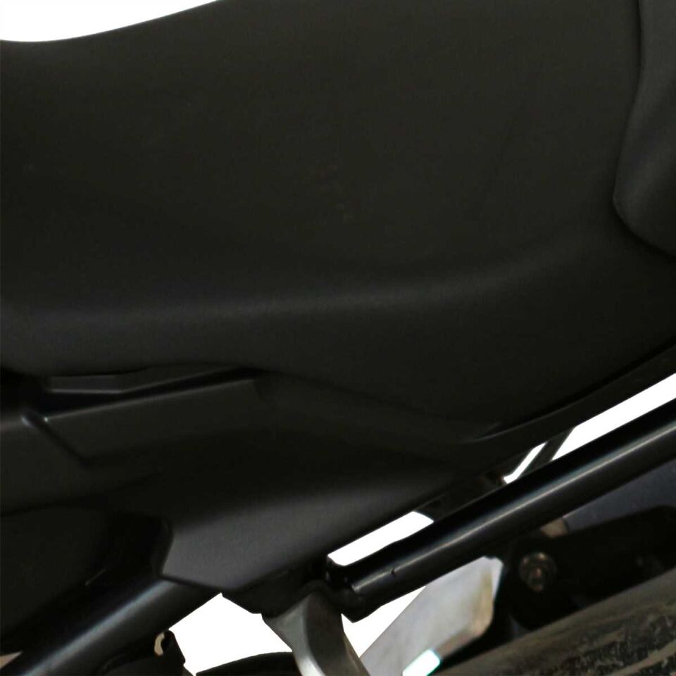 GP Kompozit Honda CB125R / CB250R 2018-2024 Uyumlu Arka Çanta Demiri Siyah